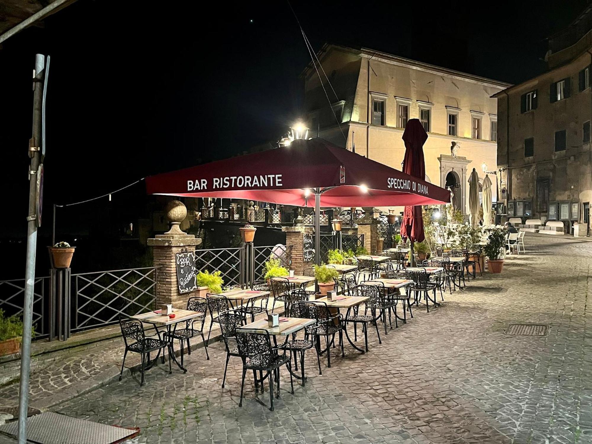 Albergo Diffuso Locanda Specchio Di Diana Nemi Kültér fotó